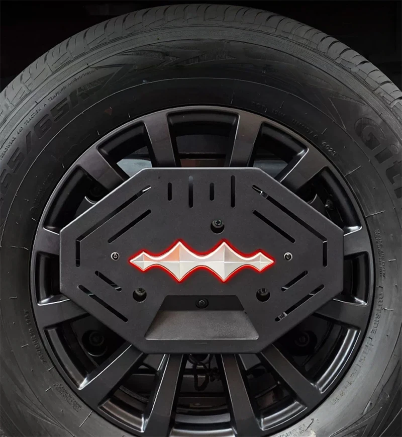 BYD Leopard 5 2023-24 Quick-Release Spare Tire Bracket - Image 3