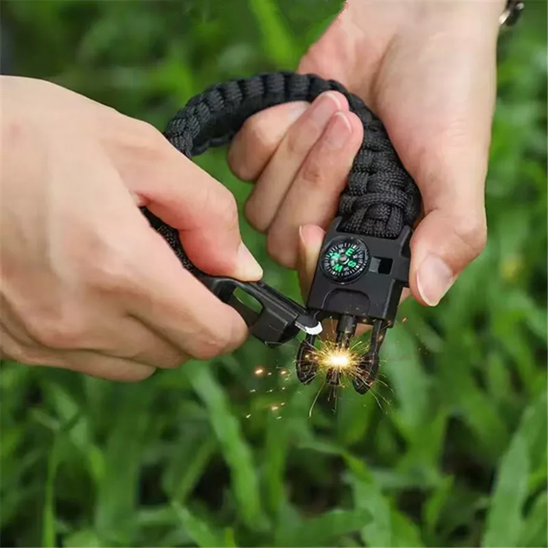 Multifunctional Survival Bracelet with Flint Five in One Seven Core Paracord Bracelet Igniter Outdoor Survival Camping Tools