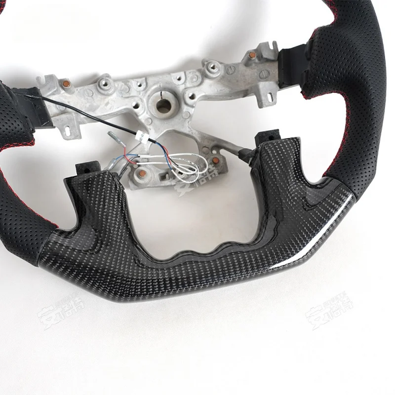 

For Nissan Patrol (2019-2021) LED Carbon Fiber Sport Steering Wheel (SUV Special, Modification Upgrade Part)