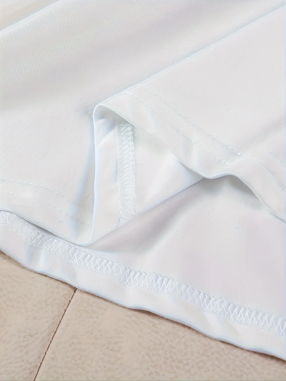 Camiseta feminina casual de manga curta com gola redonda e estampa floral de morango adequada para uso diário com top com estampa floral