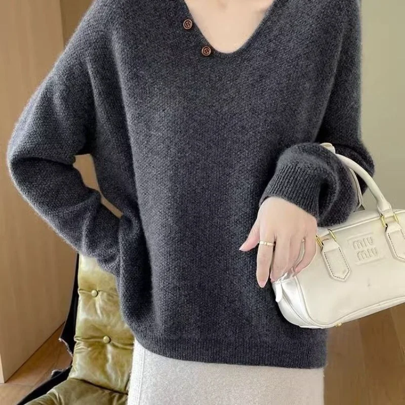 Otoño e Invierno tejidos nuevos de manga larga de Color sólido suéter suelto Base para una apariencia delgada suéter clásico