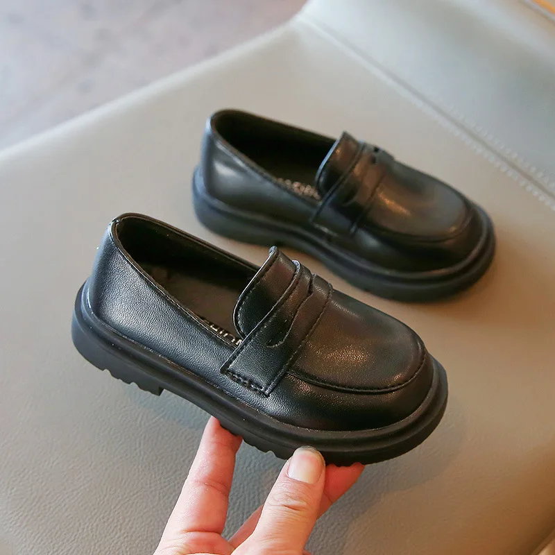 Britain Style Children's Leather Shoes for Boys 2026 Spring New Girls Retro Black Single Shoes Soft Moccasin Shoes for Children