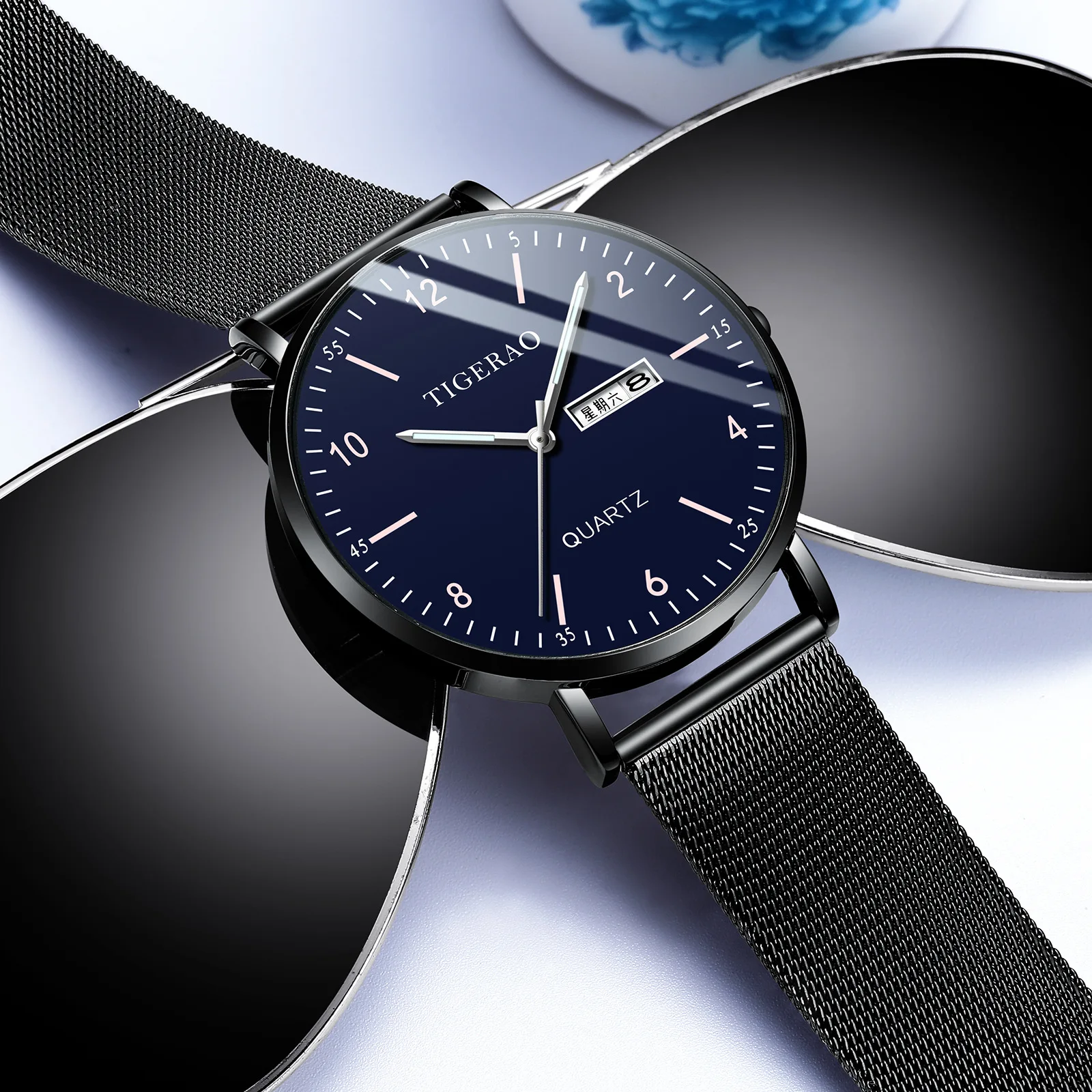 Teenage Ultra-thin Watch Black Business Male Trend Watch Junior Quartz Night Glow Waterproof Electronic Watch Automatic Simple