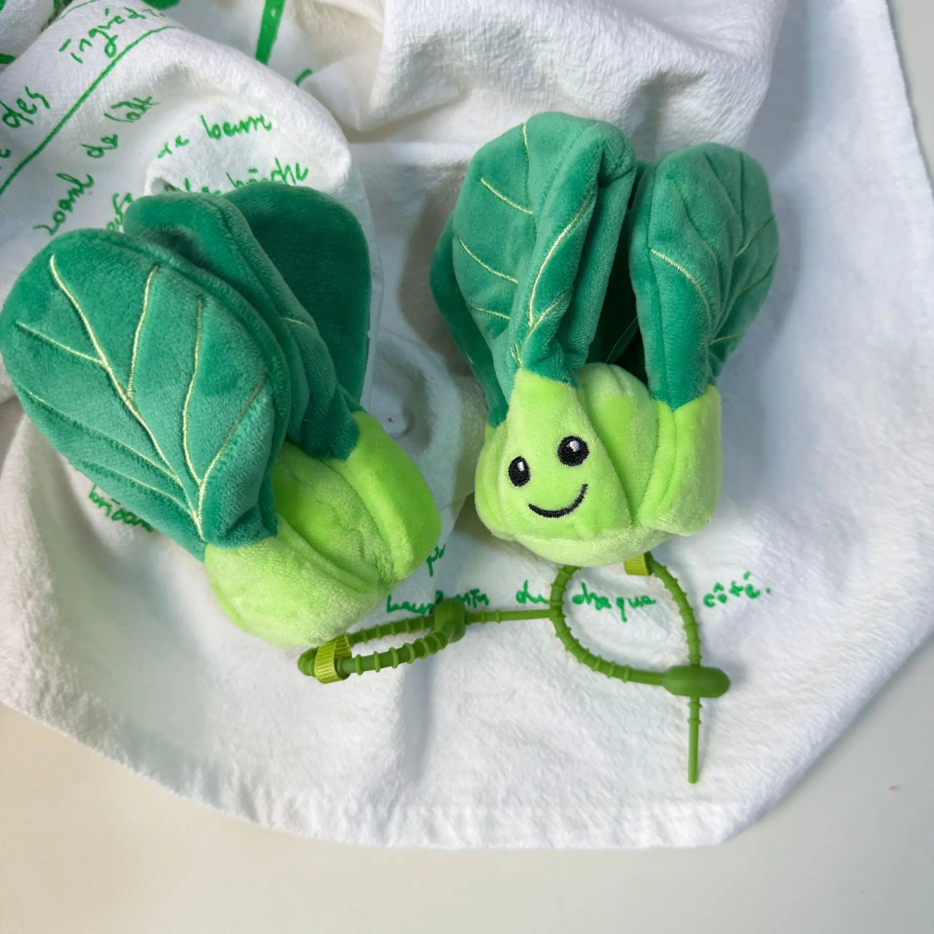 Small Chinese Cabbage Plush Keyring Funny Simulation Vegetables Plush Stuffed Toy Backpack Decor Charm For Birthday Gifts