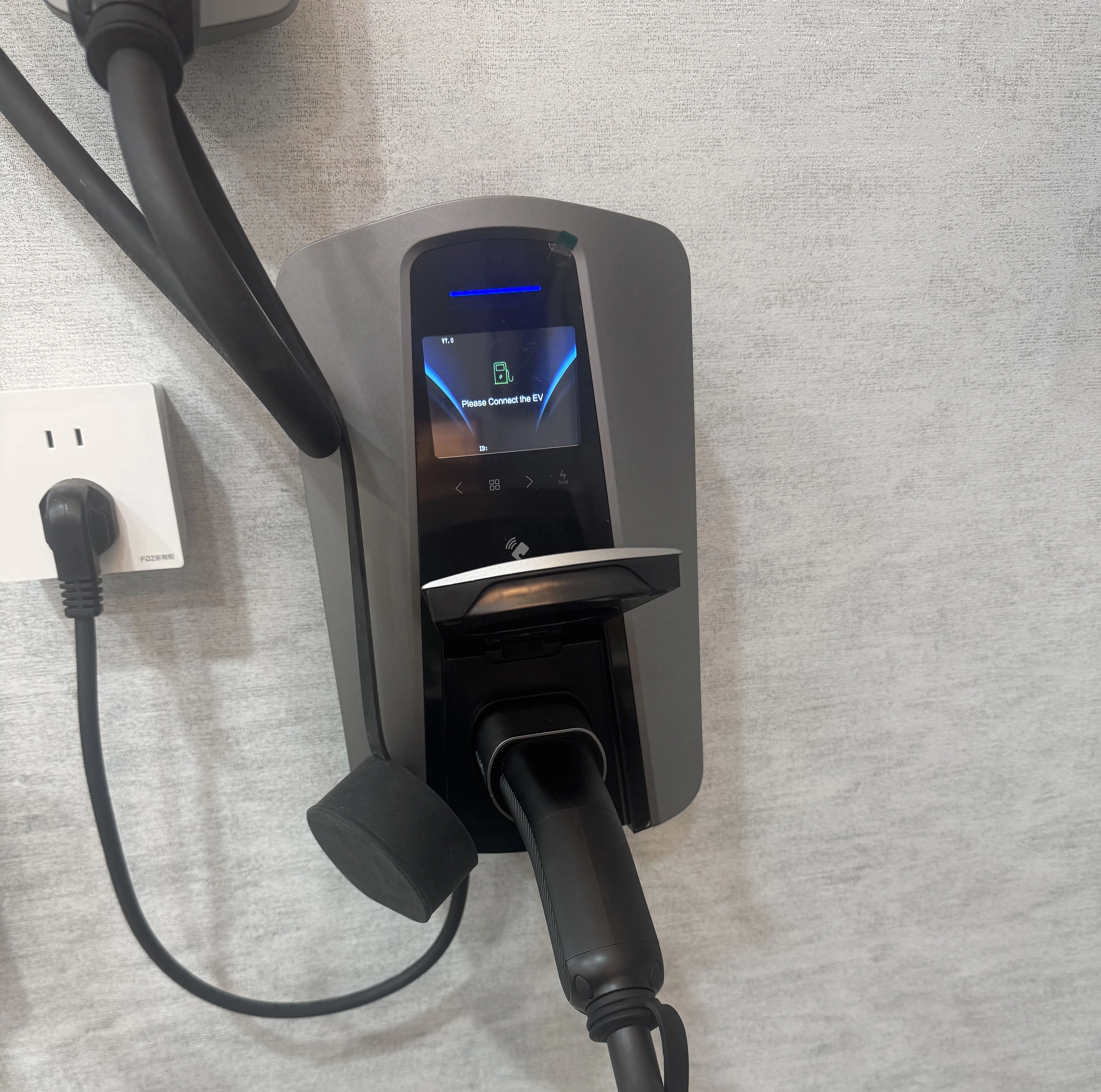 22KW Type 2 Home EV Charging Station Wallbox With Socket 7.4kW 11KW 32A IEC62196-2 EV Charger For Hybrid Eletric Vehicle Cars