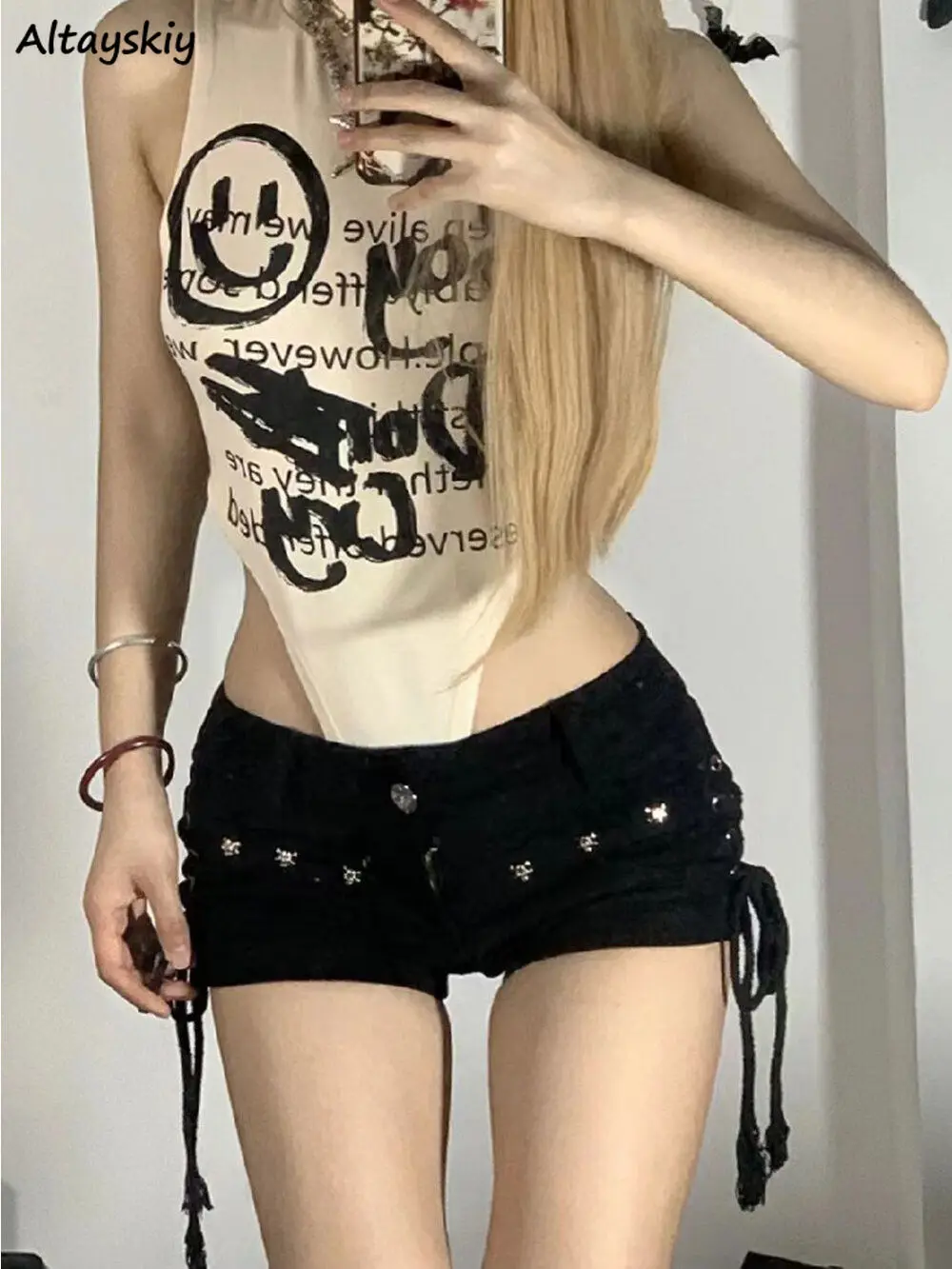 

Black Shorts Women Denim Low Waist Gothic Chic Lace-up Summer Hotsweet Vintage Slim Rivet Streetwear Designed Harajuku Popular