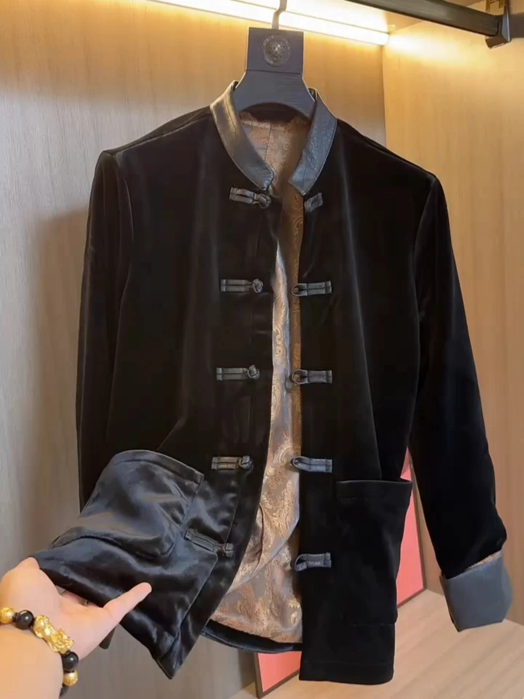 

Autumn Men's New Faionable Casual High Quali Tang Suit Jaet with Button Design Ele Cool Sli Chinese Ethnic Wear