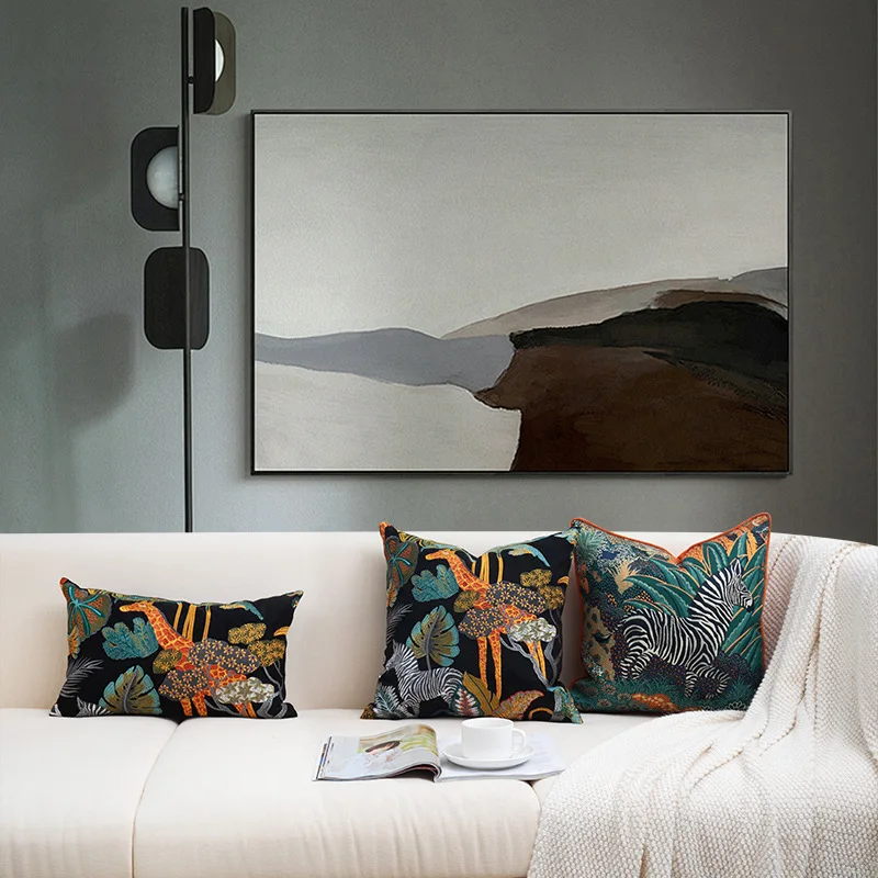 High End Retro Embroidery Cushion Cover Exquisite Embroidered Decorative Sofa Pillow Cover for Tropical Rainforest Design Sense