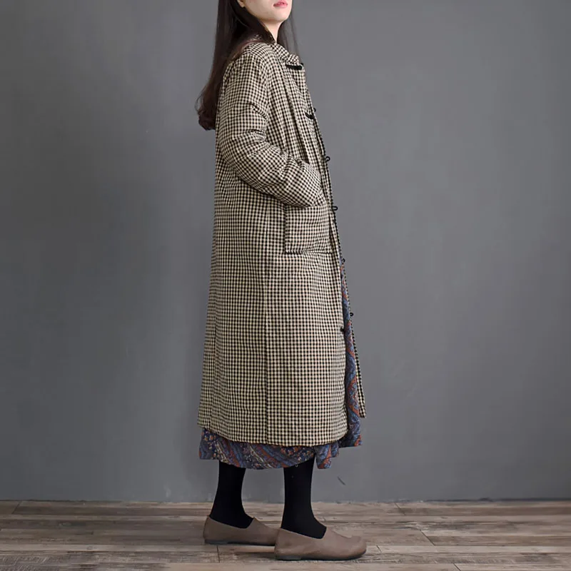 Литературное хлопково-льняное утолщенное стеганое длинное пальто в клетку, женская зимняя китайская однорядная свободная куртка с пряжкой и карманами