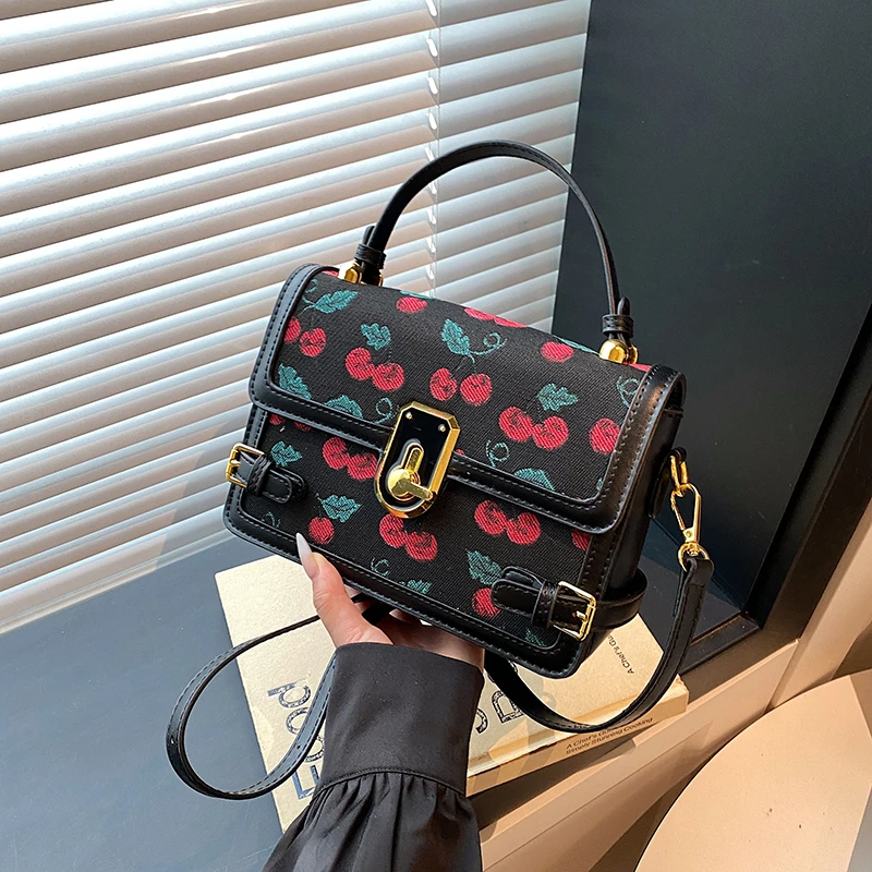 

Elegant Classic Vintage Leather Messenger Bag For Women In Paris Style Featuring Letter Logo Design