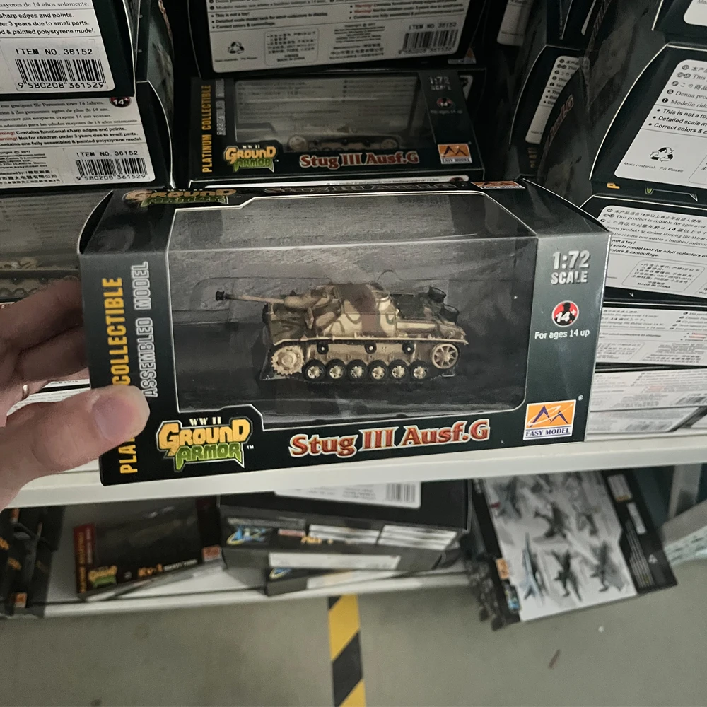 

Easymodel 36153, масштаб 1:72, немецкая Stug III Ausf G, Южная Россия, 1944 год, военная статическая пластиковая модель танка, готовый подарок