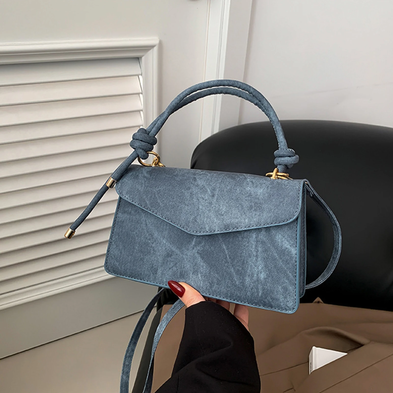 

Women Small Flap Crossbody Bag Fashion Minimalist Style Handbag Lightweight Shoulder Purse with Long Strap