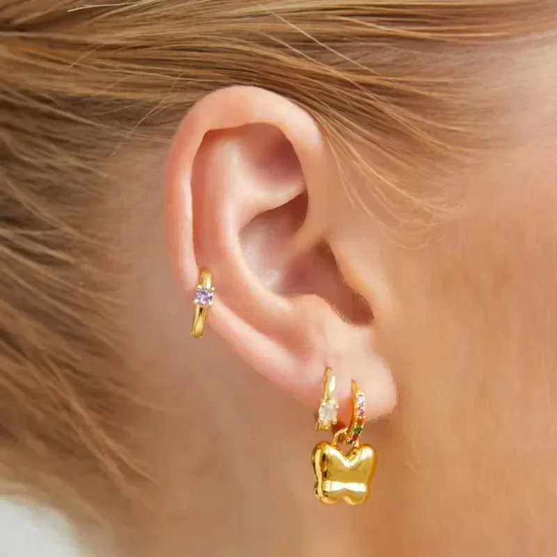 Pendientes de aro delicados de acero inoxidable con circonita cúbica en forma de U para mujer, pendientes Huggie de corazón de amor chapados en oro de 18k, joyería de lujo