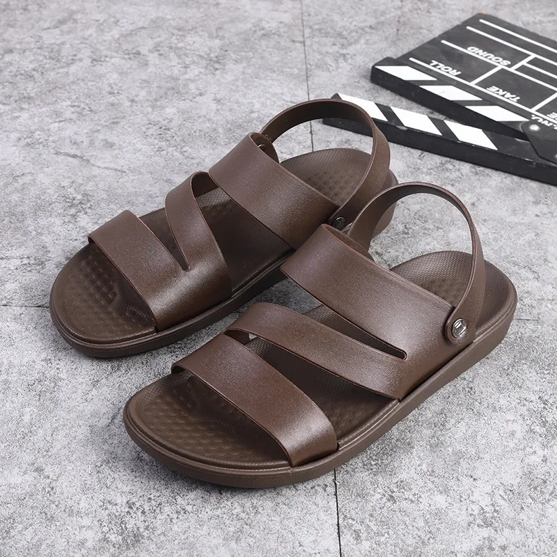 Men's Sandals with Adjustable Buckle Fastening and Anti-Skid Sole Design Lightweight Comfort Walking Footwear for Casual Outdoor