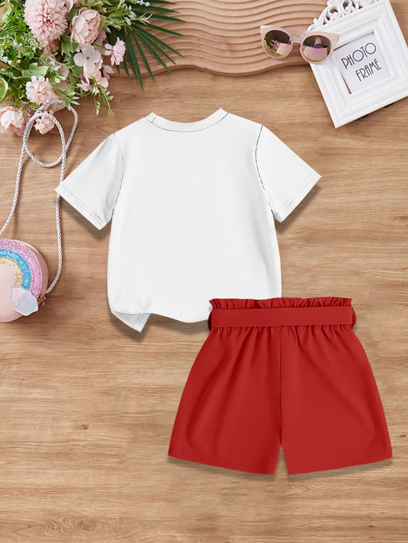 2 pieces: Summer Girls Sweet Cute Outfit Cartoon Cute Strawberry Print T-shirt + Woven Bow Shorts
