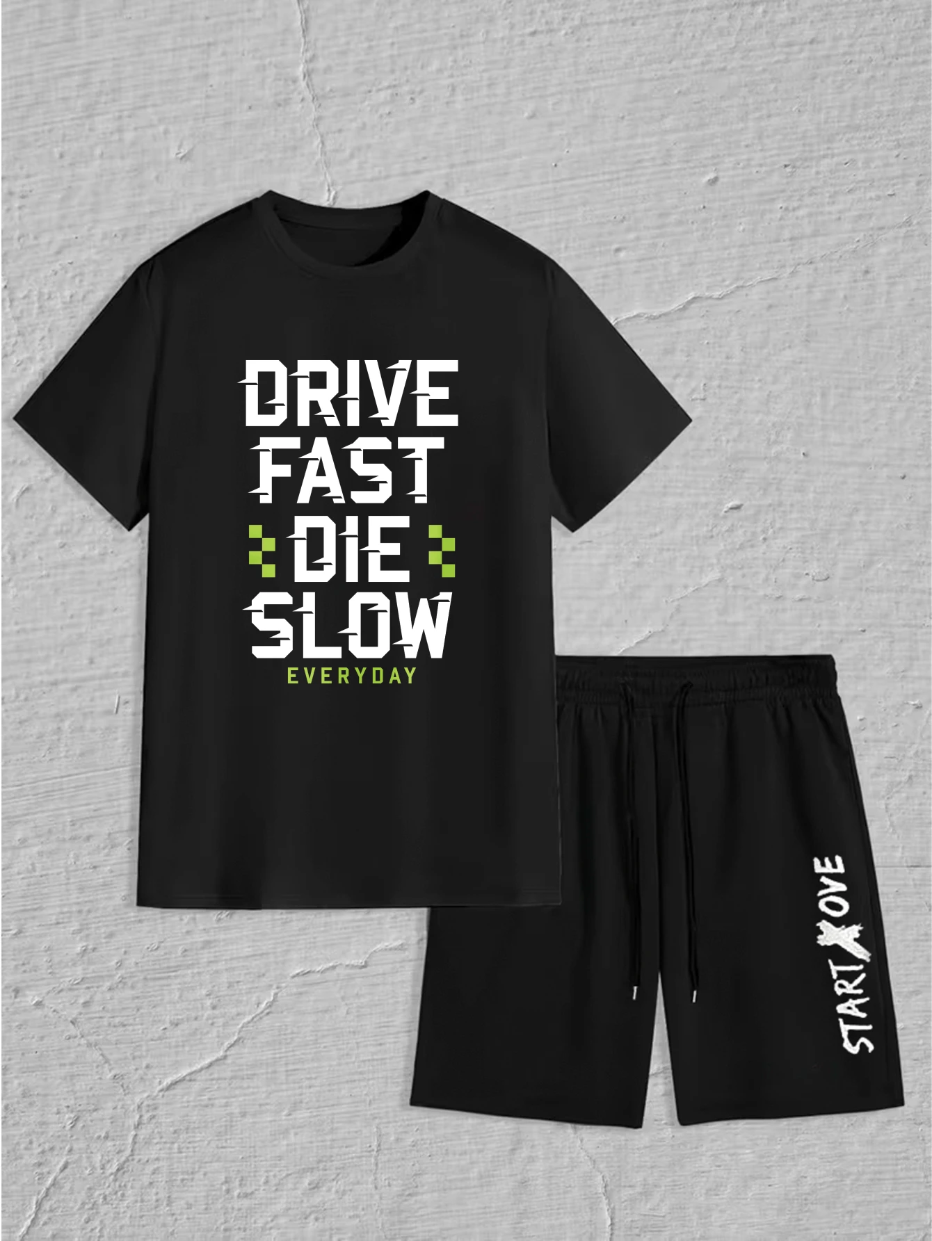 

Мужской комплект 2025 летний комплект одежды с круглым вырезом, тренировочный костюм, мужской костюм с графическим принтом для мужчин, спортивный мужской комплект