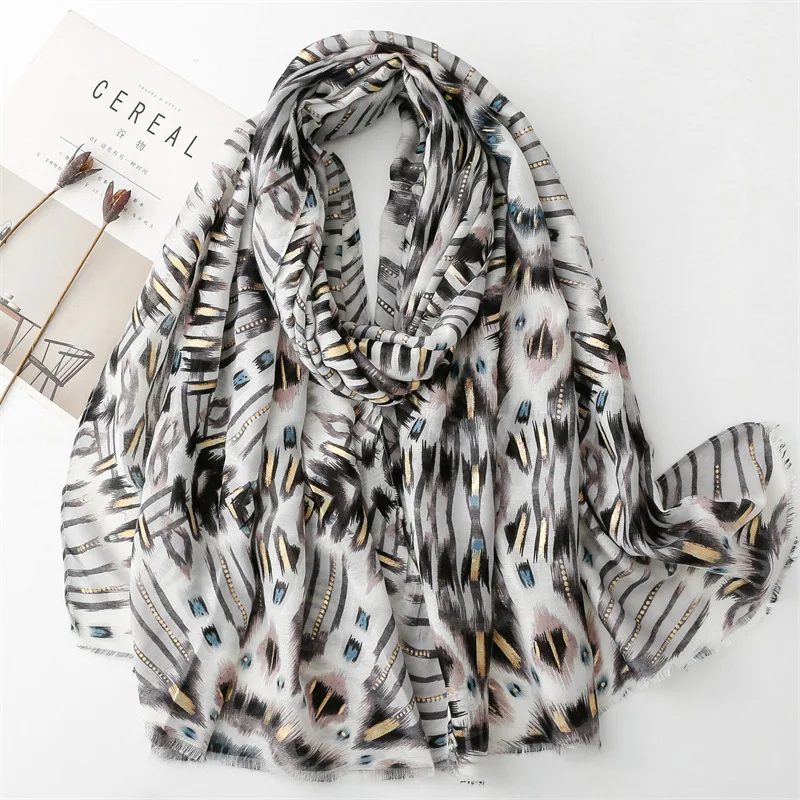 Winter Fashion Geometric Leopard Fringe Viscose Shawls Scarf High Quality Wrap Pashmina Stole Bufandas Muslim Hijab 180*90Cm