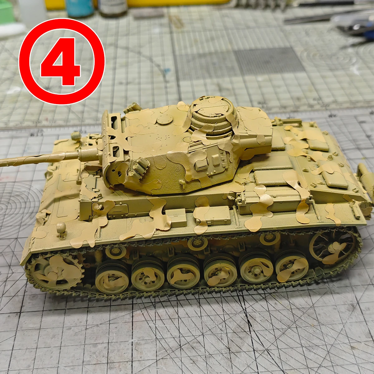 Airbrush-Sprühplatten-Schablonenwerkzeuge, wolkenförmiges Tarnmuster-Abdeckband, passend für Modellbausätze – Detail 3