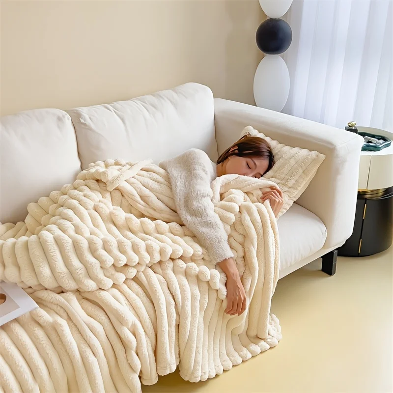 Faux Rabbit Fur Blanket Modern Winter Warmth Soft Couch Comfortable Flannel Plush Blanket Home Decor Office Bedroom Supplies