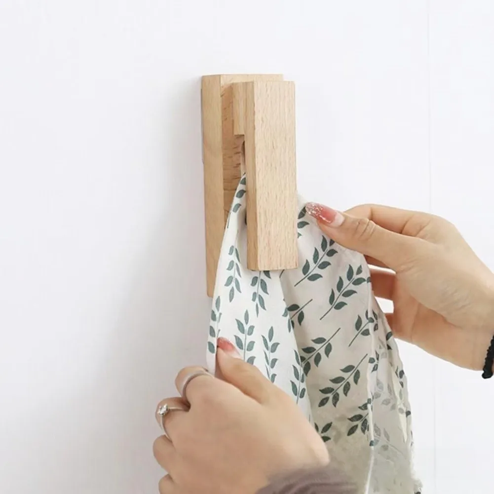 2pcs Natural Wood Towel Hooks for Wall Mounting to Hold Towels Cloths and Accessories in Bathroom Kitchen or Entry Area