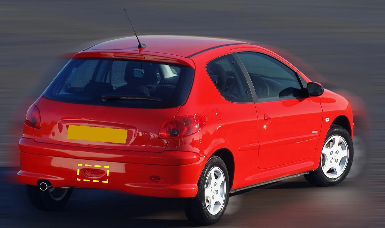 Red Lens LED Rear Bumper Driving Fog Light Lamp For Peugeot 206 Hatchback 98-09
