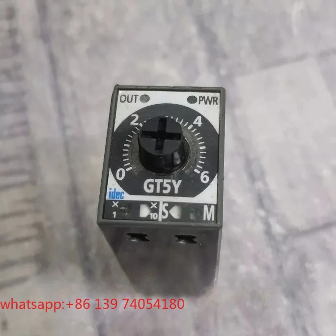 Imported time relay GT5Y-2SN 200-240VAC GT5Y-4SN-100/120VAC