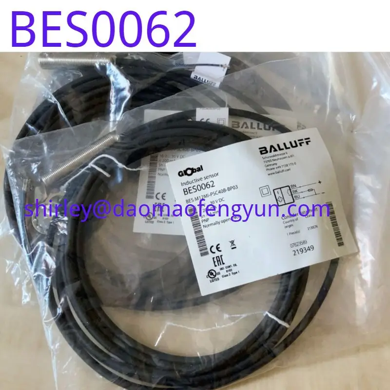 

Brand New Original Proximity switch BES0062 BES M12MI-PSC40B-BP03 three wire normally open sensor