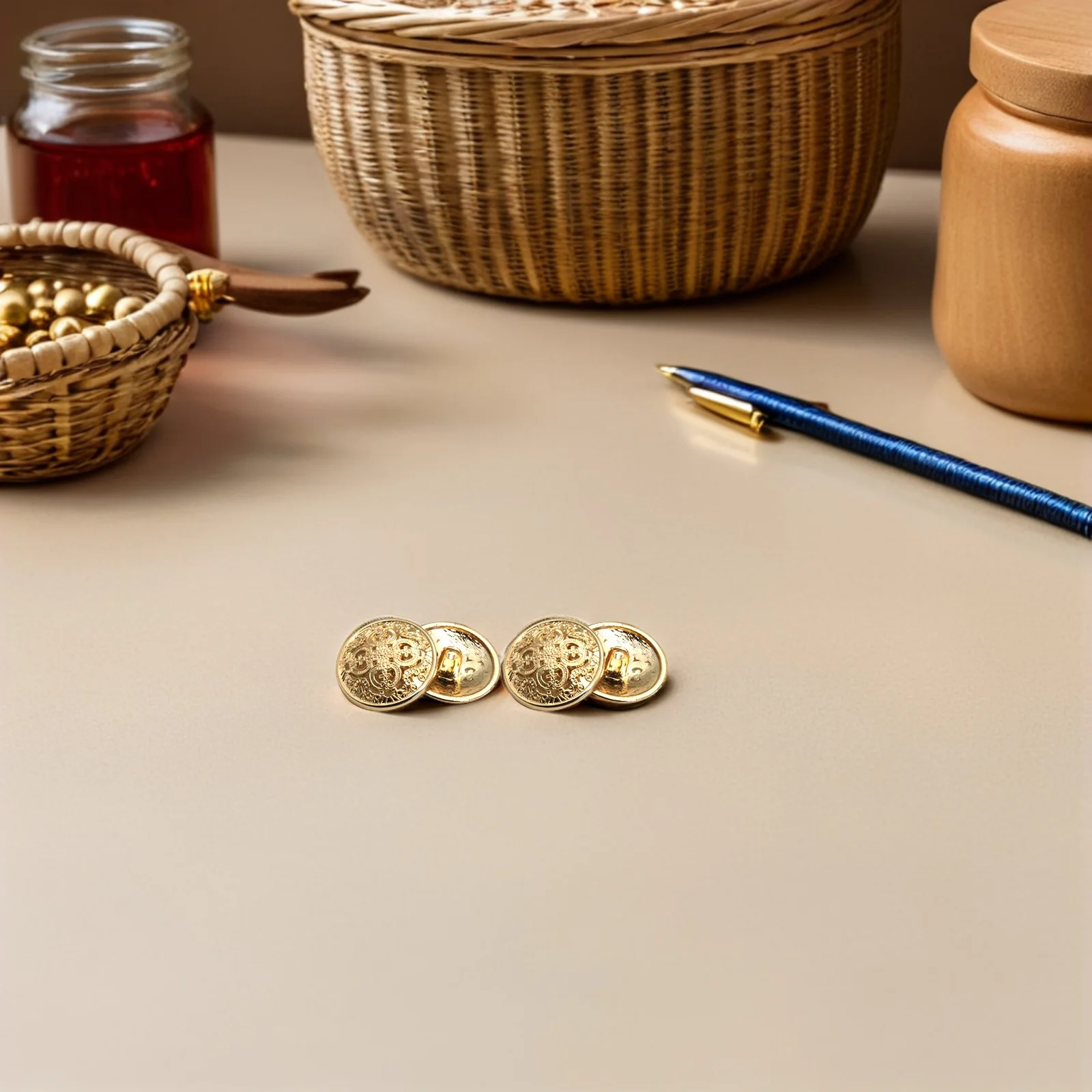 

30pcs 20Mm Buttons Hollow Out Design For Jackets Coats Jeans Sewing Fastener T Shirts Diy Sewing Fastener Light Golden