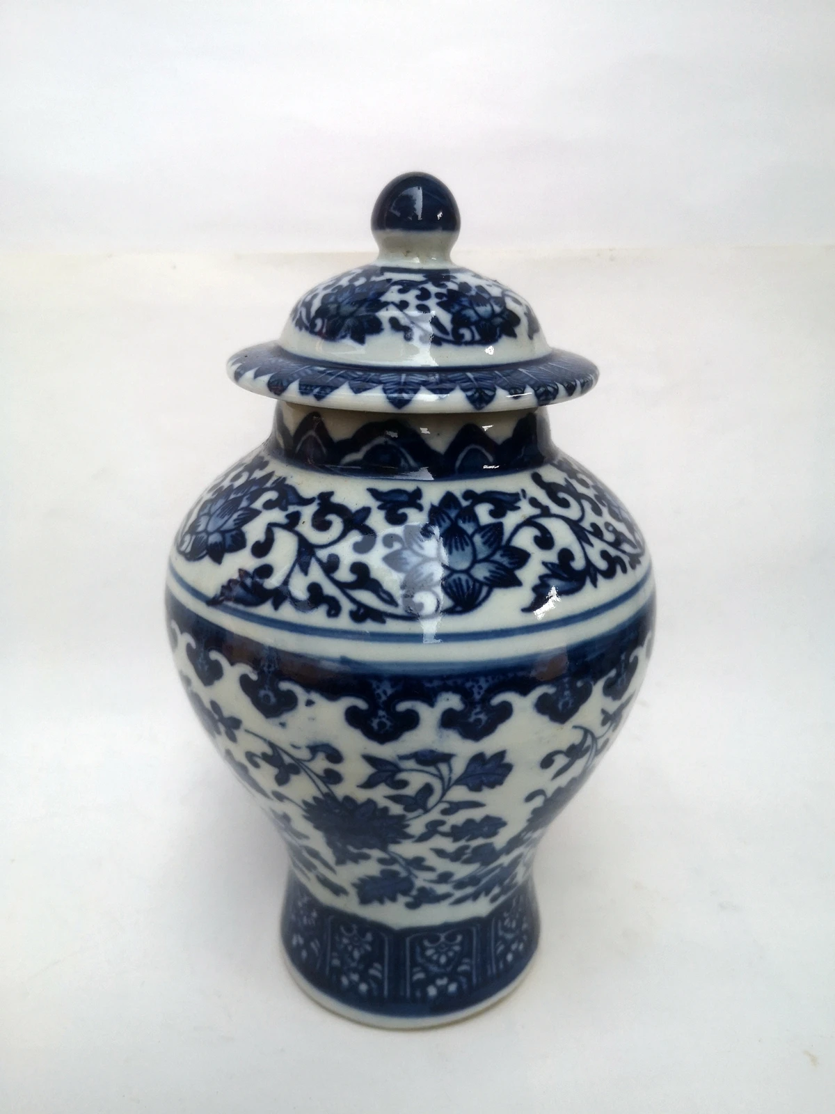 YIZHU CULTUER ART Size 7 Inch Collection Chinese Old blue-and-white Porcelain Flower Tea Vase Jar Decoration Gift Collection