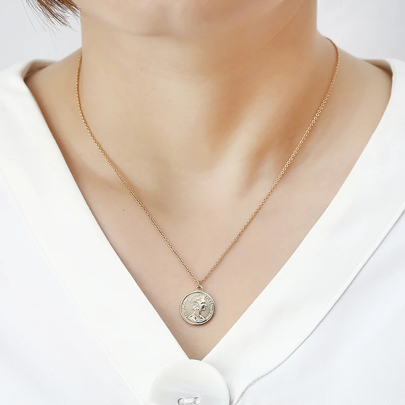 Fashion Metal Jewelry Quality Simple Retro British Queen Beauty Head Sided Coin Rose Gold Necklace Pendant Women's Daily Gift image 3