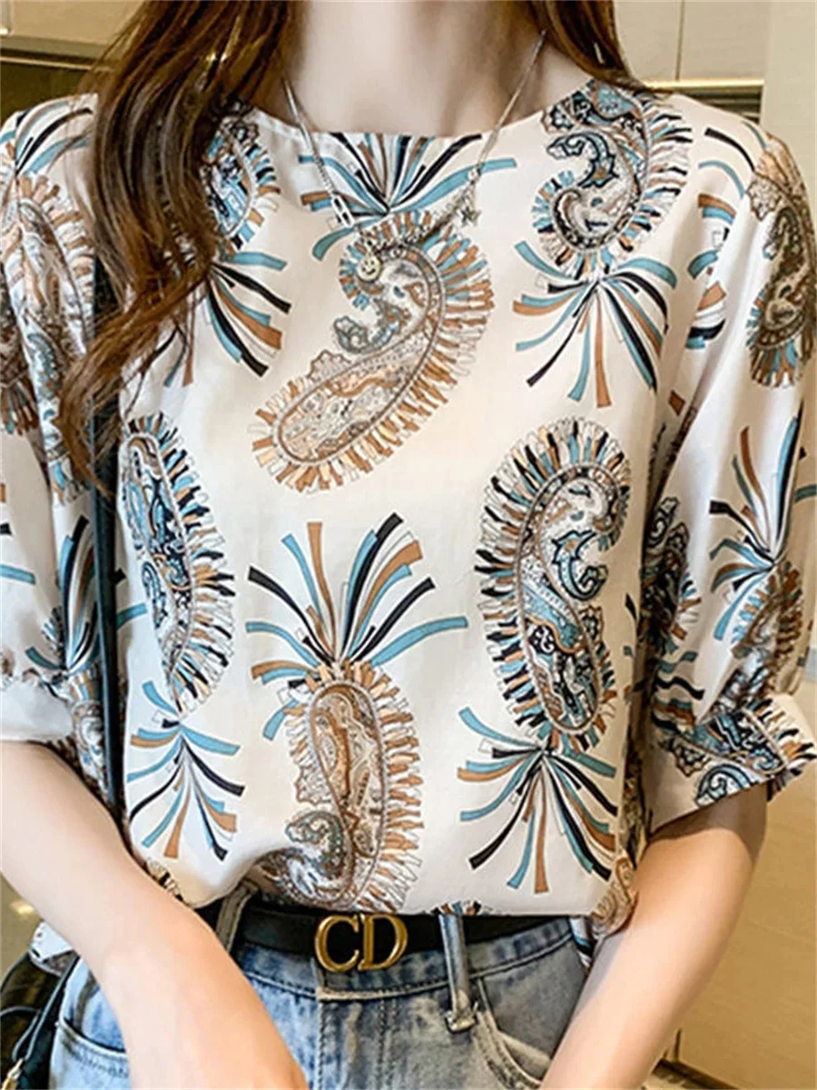 Woman Summer Style Chiffon Blouses Tops Lady Casual Half Lantern Sleeve O-Neck Flower Printed Blouse Tops