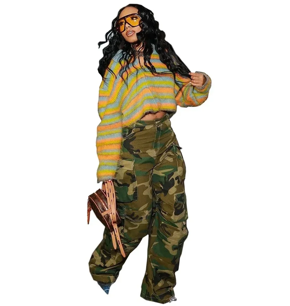 

Women's Camouflage Straight Leg Jeans Fashionable Multi-Pocket Winter Street Style Long Pants