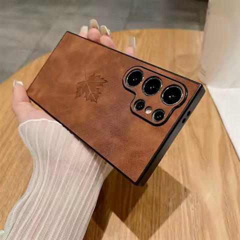 For Samsung Galaxy S24 Ultra S23 S22 S21 FE Note 20 Phone Case Retro Style Vintage Lambskin Leather Fabric Cover Maple Leaf