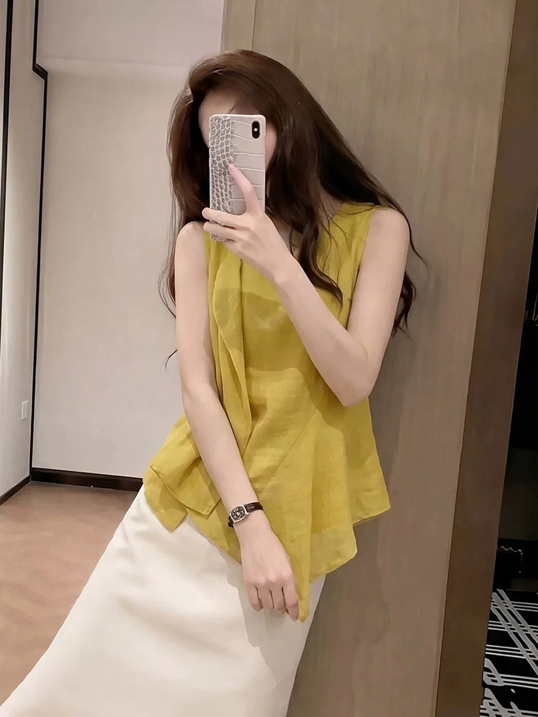 

Casual Summer 2026 Fashionable Design Sense Vest Unique Exquisite Lace Sleeveless Top Korean Style Loose Fit Single Piece