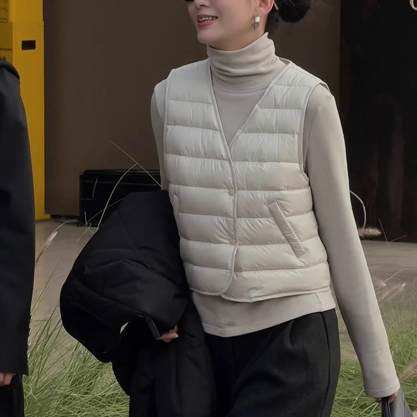 

Женский пуховый жилет, легкий, с поясом, 90% белый, Du down ort Sle, с двойной застежкой на пуговицы, теплый, повседневный модный дизайн