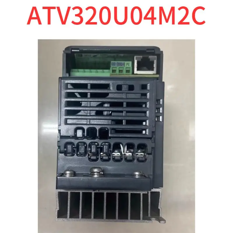 Second-hand test OK ATV320U04M2C Inverter 0.37KW 220V