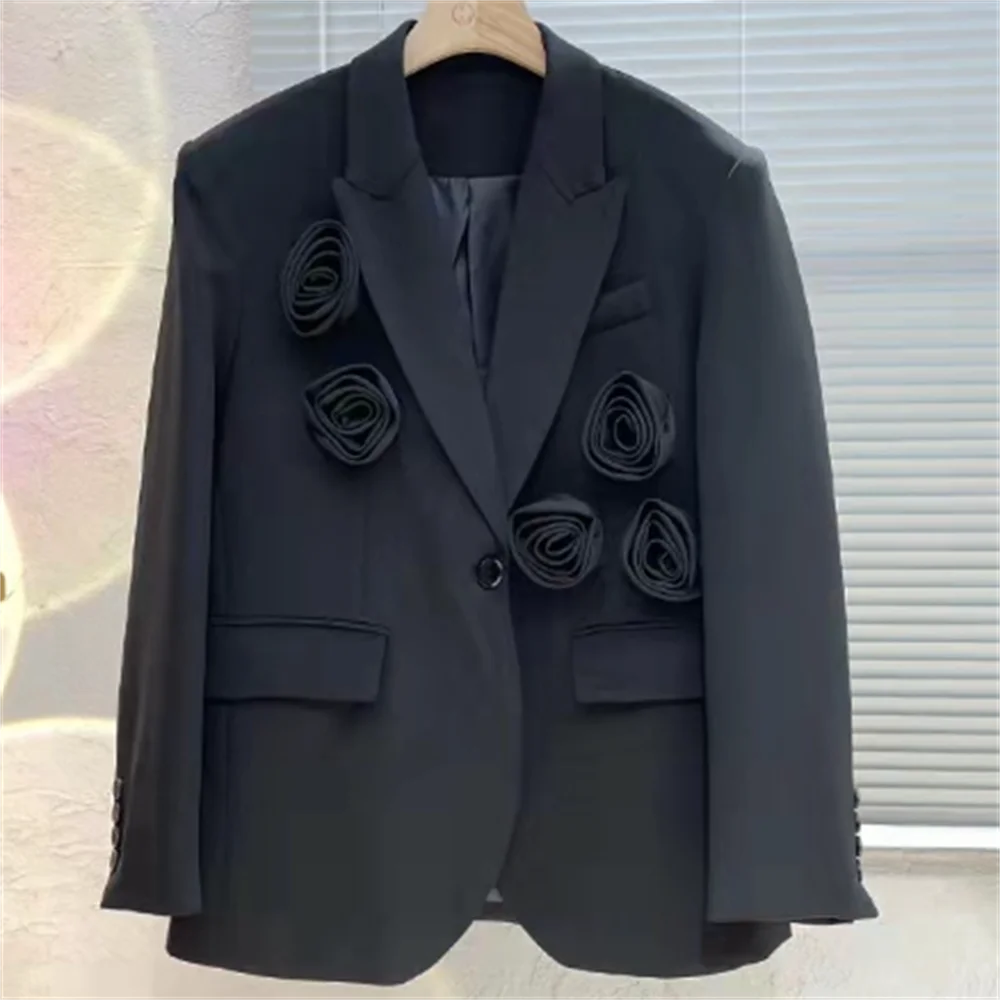 Schwarzer Anzug, der drei dimensionalen Blumen frauen blazer näht