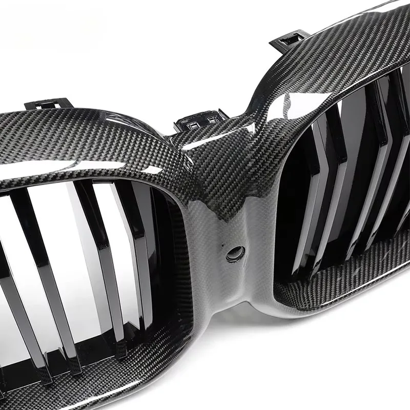 

The car grille of the front bumper grille (rear) is suitable for BMW X3 X4 X3M X4M G01 G02 G08 F97 F98 modified carbon fiber