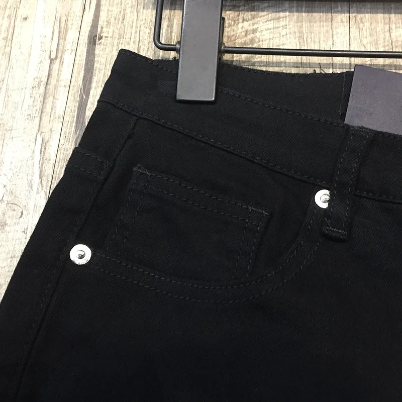 Pantalones cortos de mezclilla para hombre, Shorts ajustados, rectos, de tendencia urbana americana, informales, combinan con todo, novedad de verano 2024