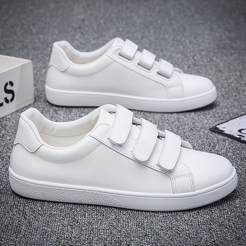 Nieuwe Heren Casual Boardschoenen Antislip Slijtvaste Student Sportschoenen Comfortabele Platte Casual Sneakers Kleine Witte Schoenen