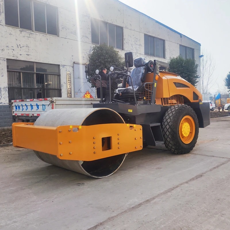 8 Ton Ride-on Roller Compactor Asphalt Road Roller with EPA & CE Approved Core Components Include Engine Pump Motor