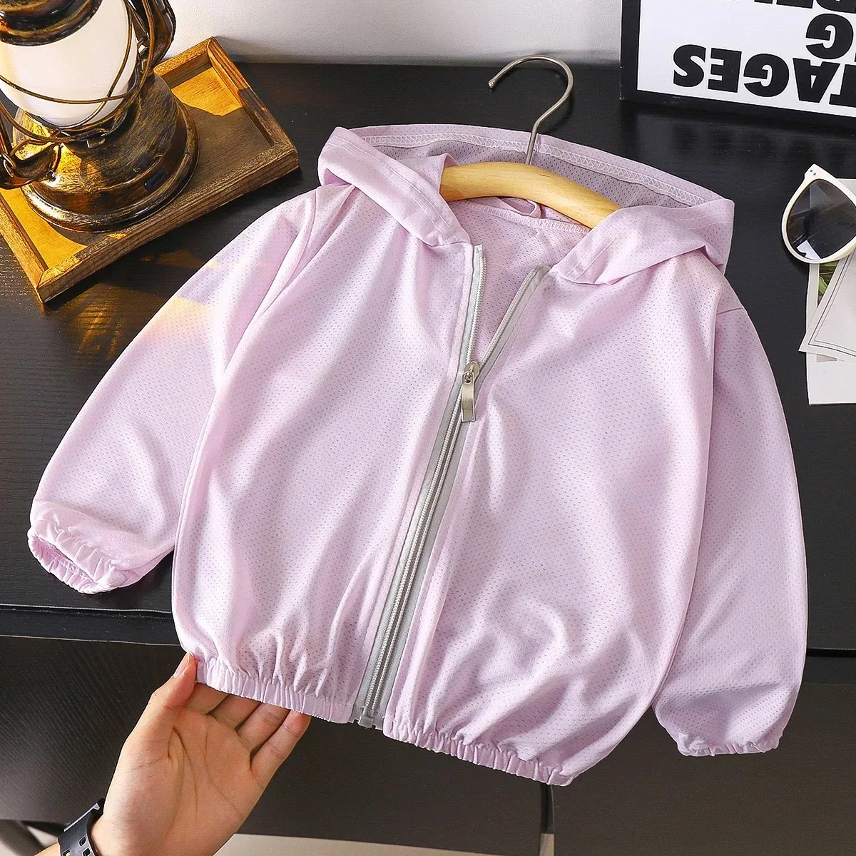 Sommer Kinder Sonnenschutz Kleidung Eis Seide Dünne Kapuze Coole Kinder Jungen Jacke Outdoor Camping Mädchen Atmungsaktive Zipper Mantel