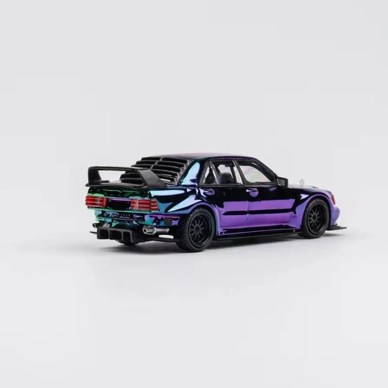 DCM 1:64 Mercedes-Benz 190E W201 EVO Limited alloy model