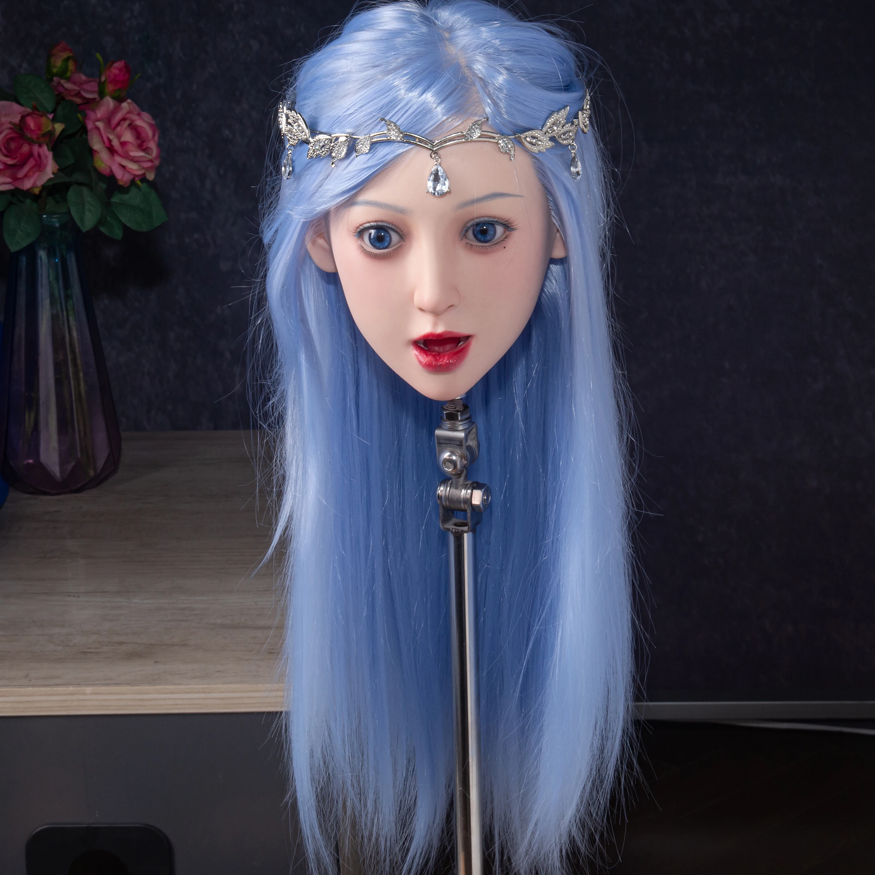 نموذج رأس أنثى أزرق جديد، نسخة 1:1 من رأس أنثى، مصنوعة من السيليكون، مع شعر حقيقي، مصمم لمصففي الشعر، مثير للغاية