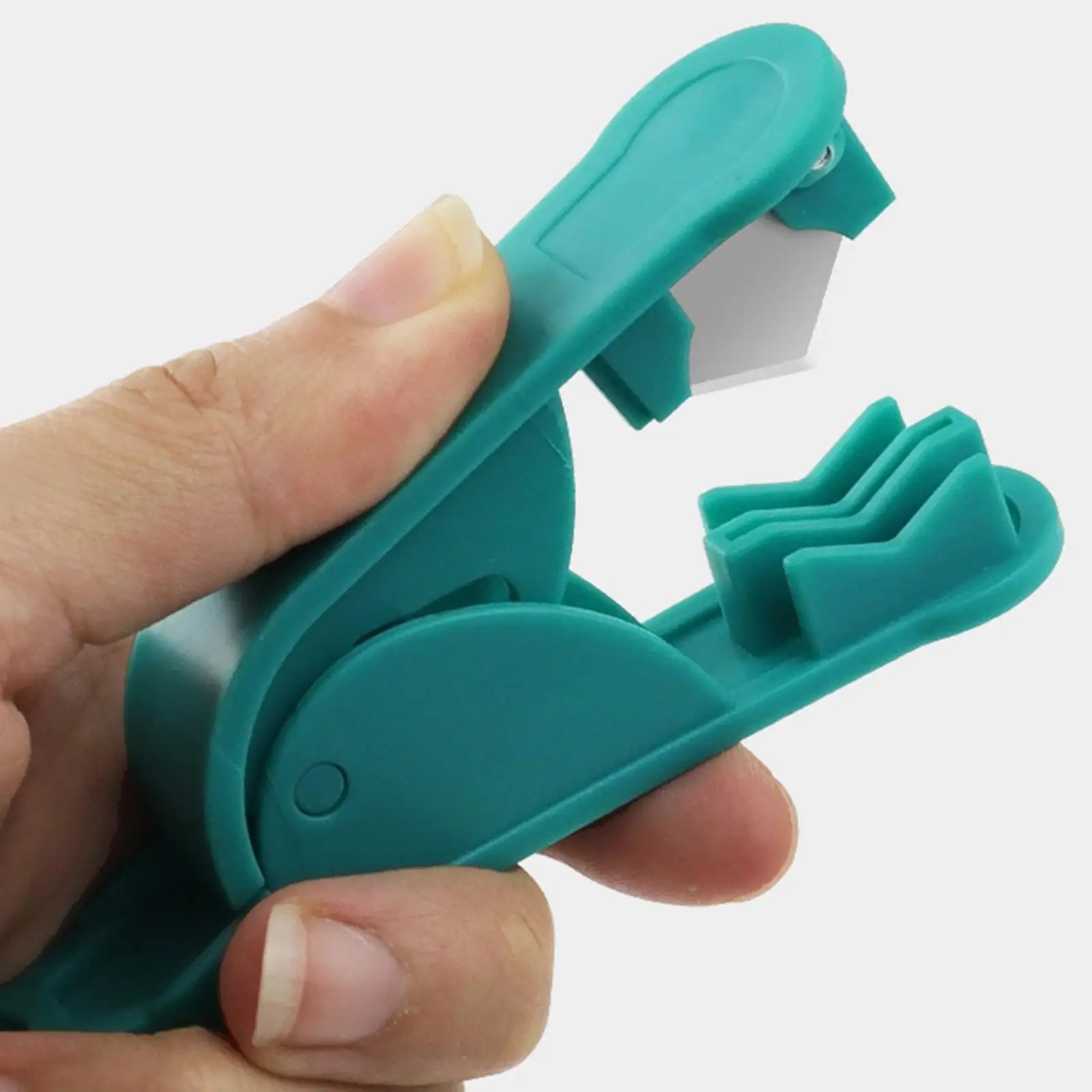 Pipe Cutter Fits 1.2 cm Outer Diameter Easy to Use Manual Portable Compact Water Purifier Tube Cutter Tubing Cutting Tool