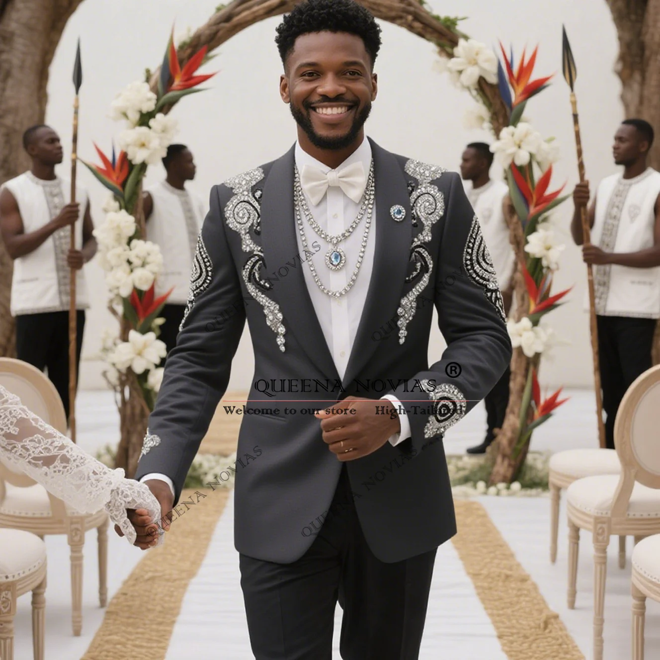 

Customized Crystals Beaded Suits Men For Wedding 2 Pieces Shawl Lapel Jacket Pants Groom Tuxedos Man Banquet Party Suit Blazers