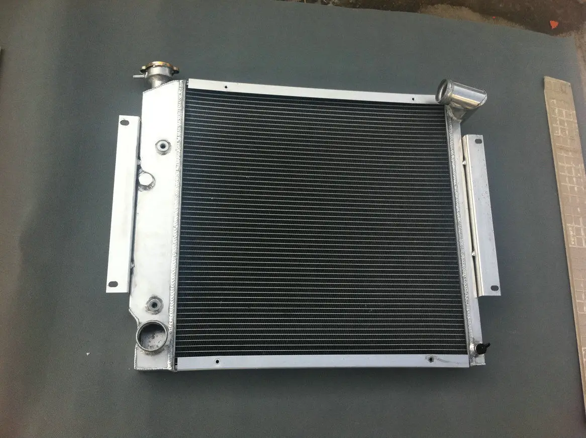 

3 Row Aluminum Radiator For 1970-1981 International Harvester Scout II Pickup 5.0 5.6L V8 Model