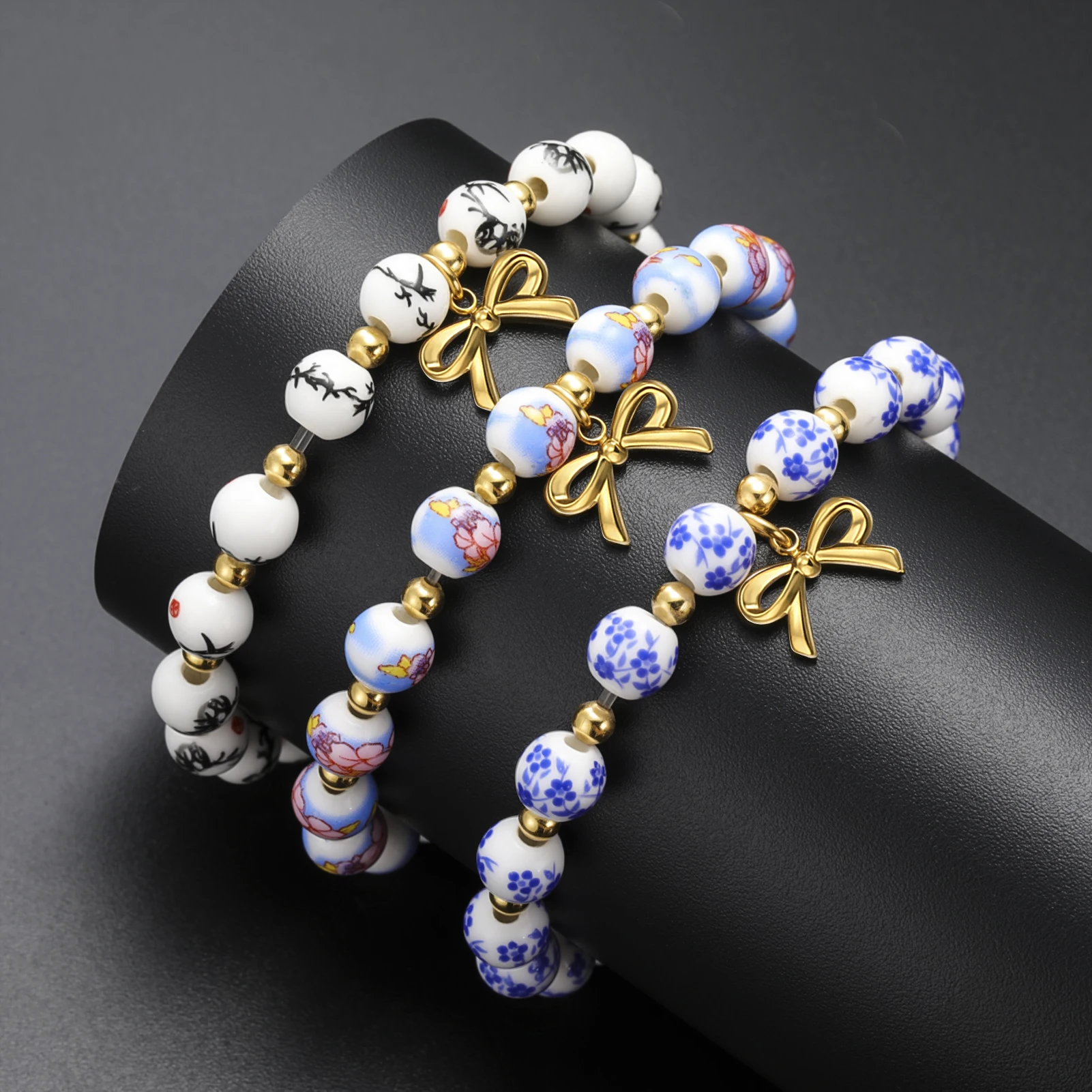 سوار خرز من البورسلين الملون، مجوهرات زهرية مصنوعة يدويًا على شكل فيونكة ذهبية للإكسسوارات اليومية للنساء