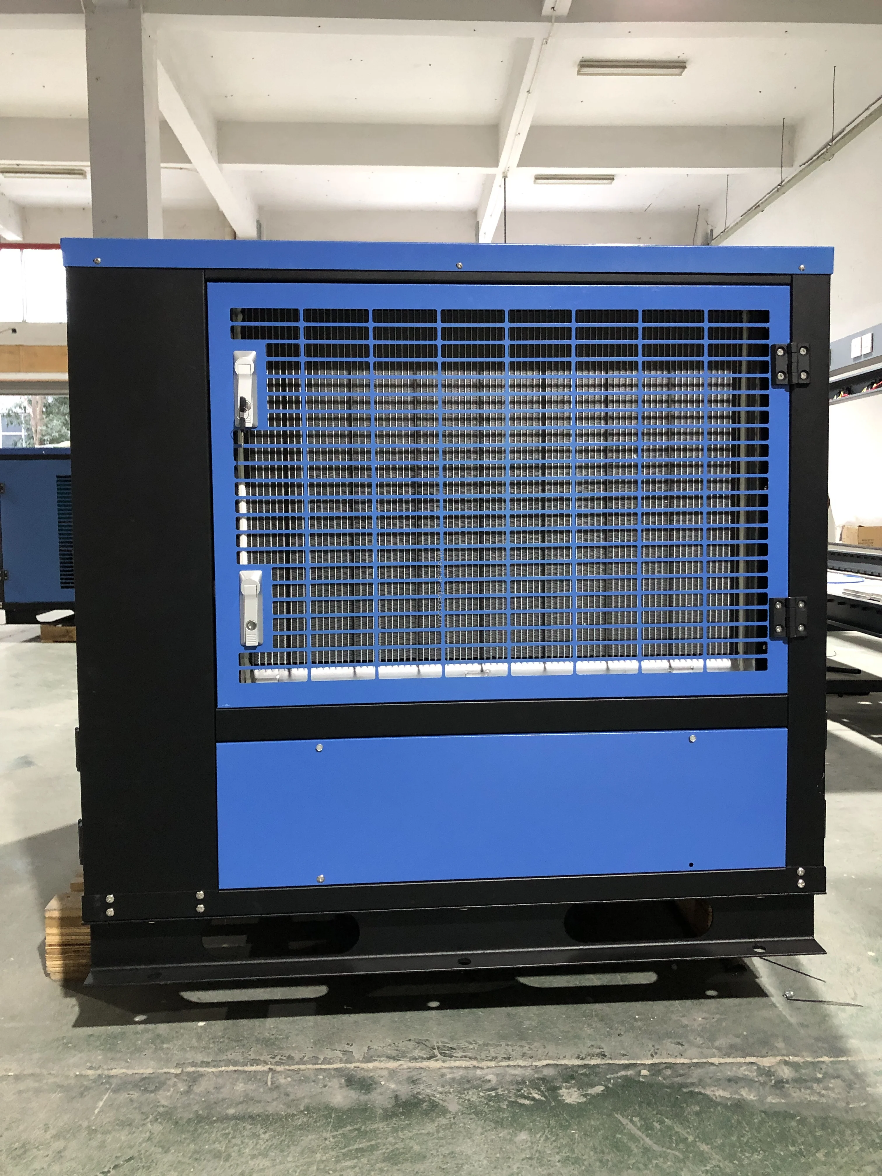 Generador de agua atmosférica de 500L, dispositivo de extracción de aire a agua, agua del aire para uso industrial al aire libre escolar