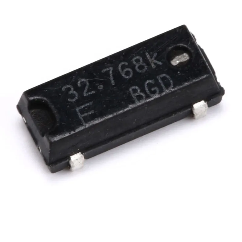 10PCS 8032 Chip Passive Crystal OscillatOr 32.768KHz ± 20ppm 12.5Pf